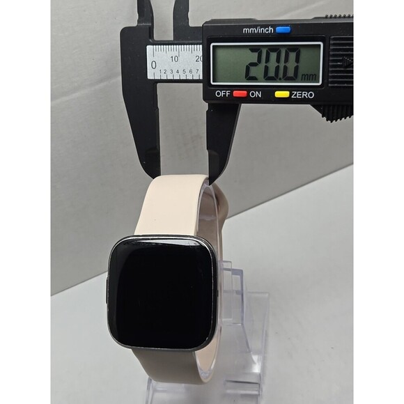 Fitbit Versa 2 Smartwatch Gray 40mm Alexa WR50M Always On Display W/ Charger - Picture 5 of 11